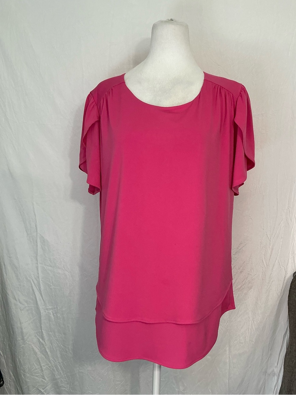 Women’s Vibrant Pink Layered Flutter Sleeve Blouse